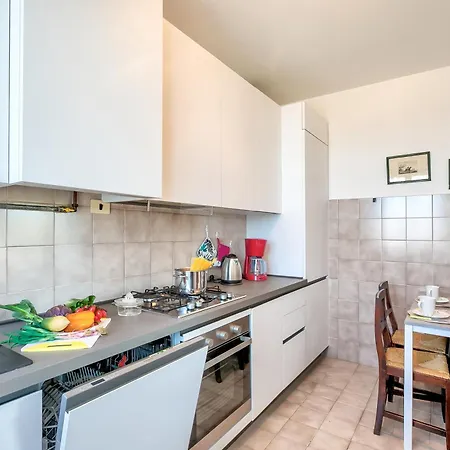 Garden Pool & Tennis On The - Happy Appartement