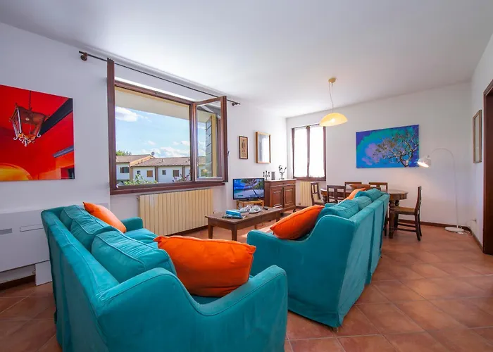 Garden Pool & Tennis On The - Happy バルドリーノ