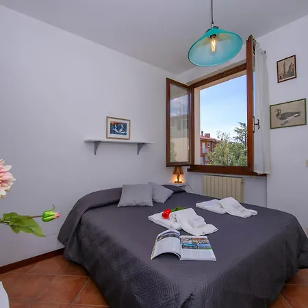 Garden Pool & Tennis On The - Happy Bardolino